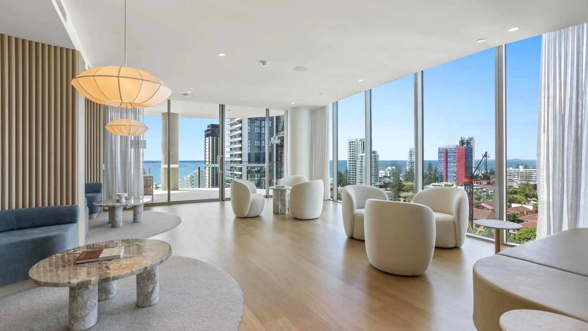 Stunning Ocean Views Broadbeach 3Br2Ba Modern Apt 골드코스트 0*,  오스트레일리아